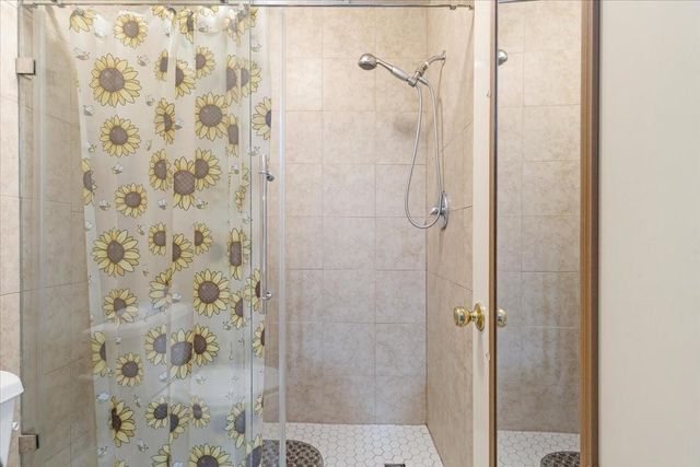 16730 Summer Dawn Lane, Houston, TX 77095