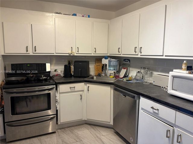 2750 NE 183rd St 1912, Aventura, FL 33160