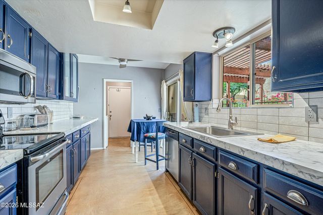 6324 N Camino Hermosillo, Tucson, AZ 85718