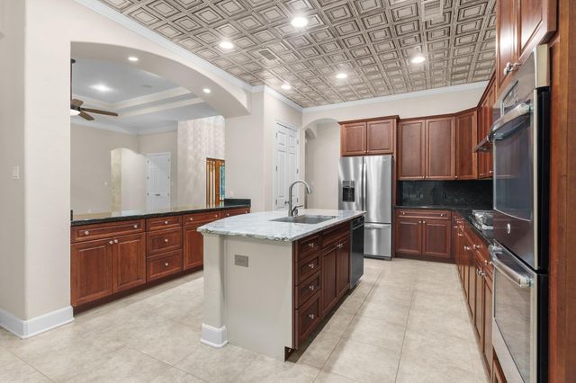 10307 Autumn Run Lane, Conroe, TX 77304