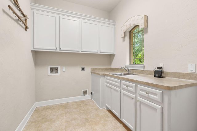 10307 Autumn Run Lane, Conroe, TX 77304