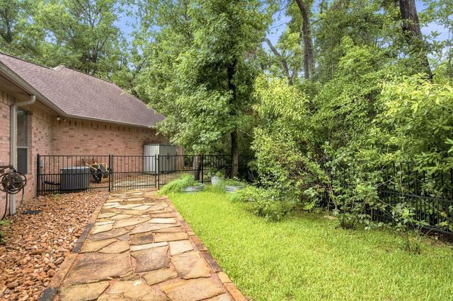 10307 Autumn Run Lane, Conroe, TX 77304