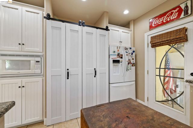 10177 Pulpit Rock Road, Jamestown, CA 95327