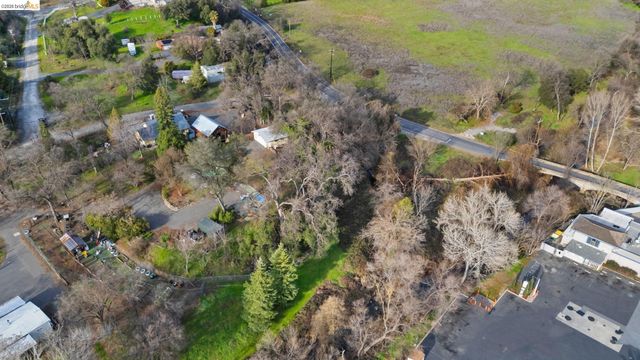 10177 Pulpit Rock Road, Jamestown, CA 95327