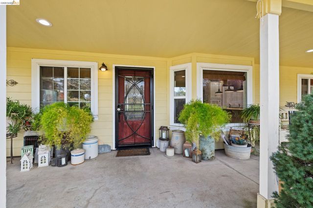 10177 Pulpit Rock Road, Jamestown, CA 95327