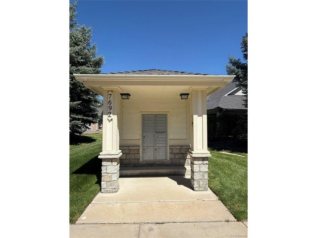 7680 S Buchanan Way, Aurora, CO 80016