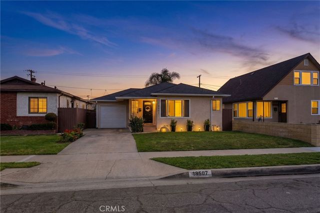 18507 Horst, Artesia, CA 90701