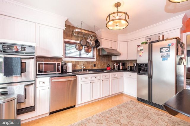 2828 GALLOWAY AVE, Abington, PA 19001