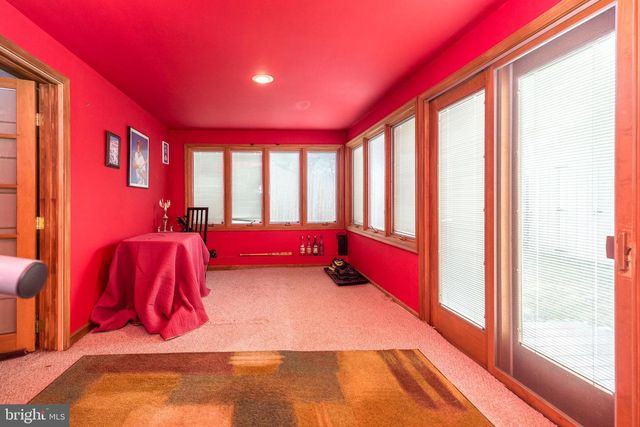 2828 GALLOWAY AVE, Abington, PA 19001