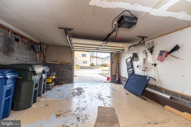 2828 GALLOWAY AVE, Abington, PA 19001