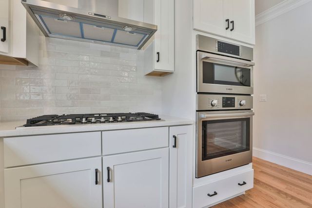 2 Warren's Way, Brookline, NH 03033