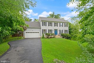 8930 JAMESON ST, Lorton, VA 22079