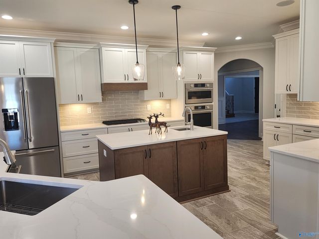 18971 Wentworth Drive, Athens, AL 35613