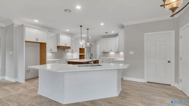 18971 Wentworth Drive, Athens, AL 35613