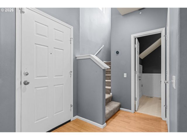 5268 WALES Dr, Eugene, OR 97402