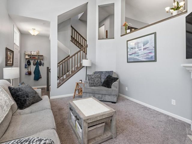 7690 77th Way, Victoria, MN 55386