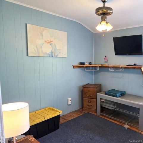 89 Woodycrest Drive, Farmingville, NY 11738