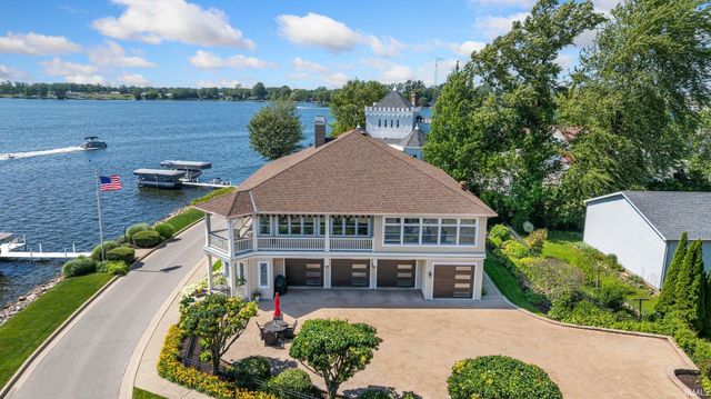 905 Esplanade Street, Winona Lake, IN 46590