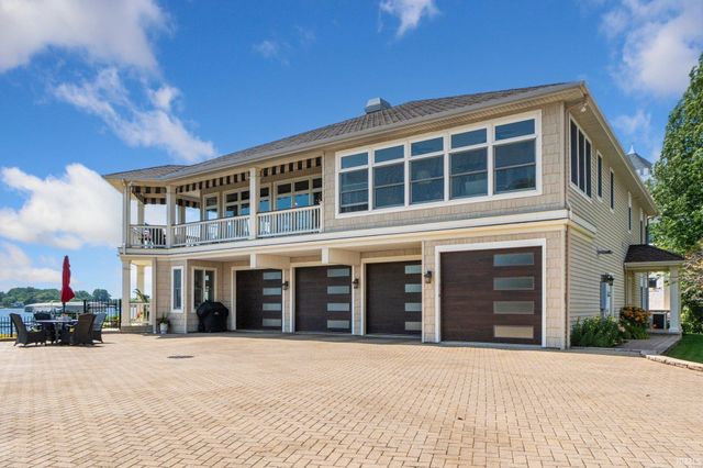 905 Esplanade Street, Winona Lake, IN 46590