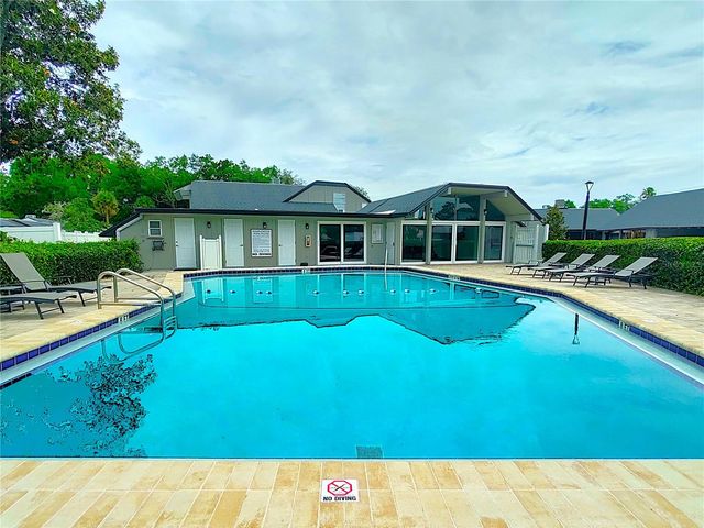 894 JONATHAN WAY 3B, Altamonte Springs, FL 32701