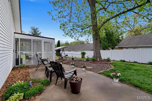 47 Southwinds Drive, St Peters, MO 63376