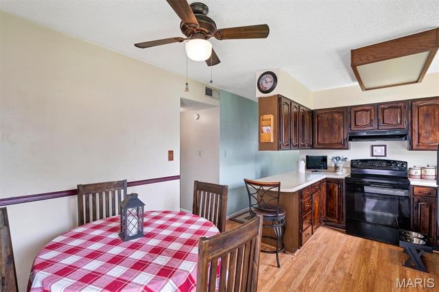 47 Southwinds Drive, St Peters, MO 63376
