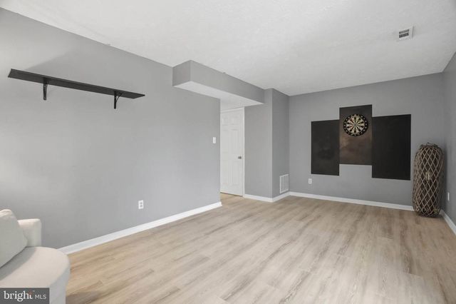 7800 TITAN CT, Pasadena, MD 21122