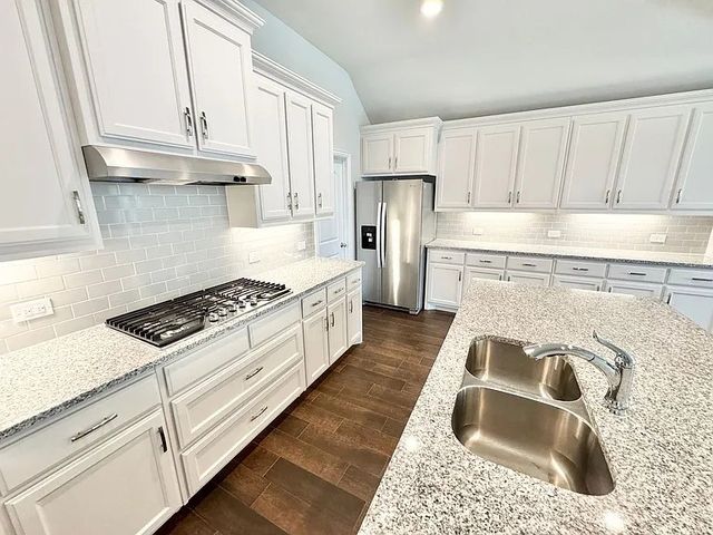429 Cooper Street, Argyle, TX 76226