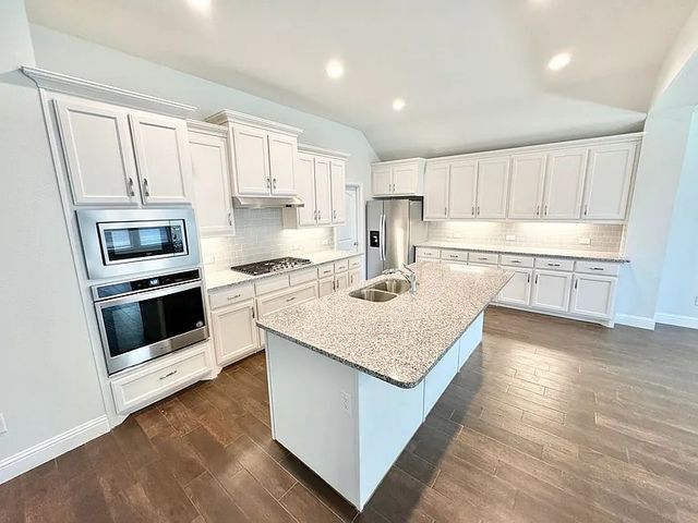 429 Cooper Street, Argyle, TX 76226
