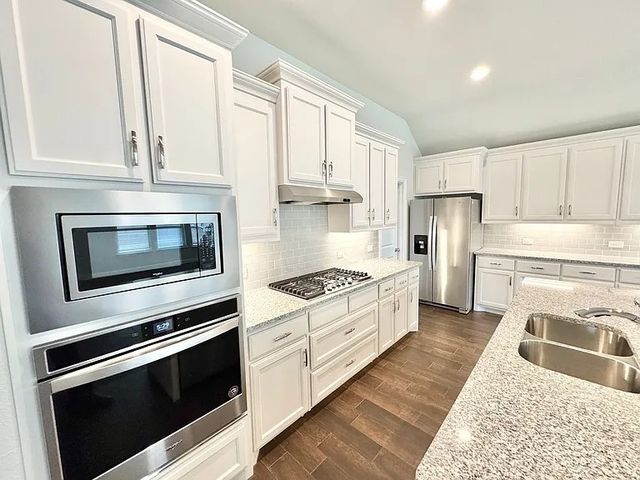 429 Cooper Street, Argyle, TX 76226