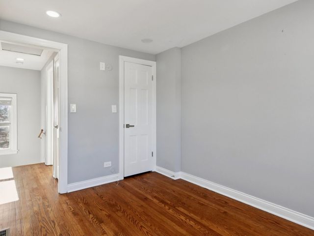 4208 Oak Street, Bellwood, IL 60104