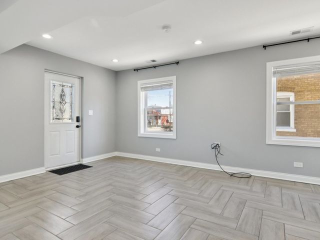 4208 Oak Street, Bellwood, IL 60104