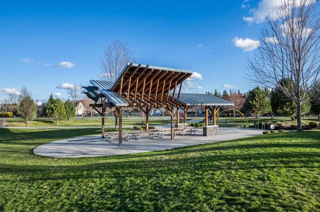 2118 W Summit Pkwy, Spokane, WA 99201