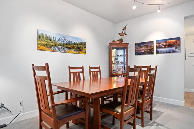 2118 W Summit Pkwy, Spokane, WA 99201