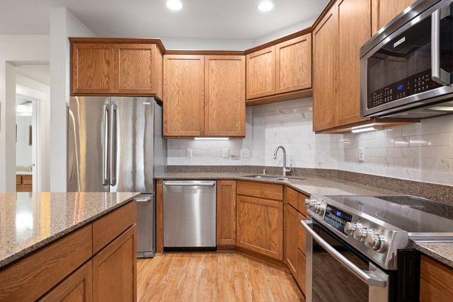 2118 W Summit Pkwy, Spokane, WA 99201