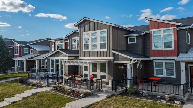 2118 W Summit Pkwy, Spokane, WA 99201