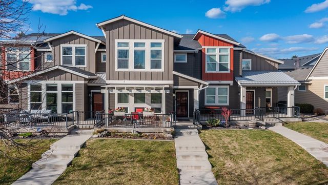 2118 W Summit Pkwy, Spokane, WA 99201