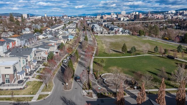 2118 W Summit Pkwy, Spokane, WA 99201