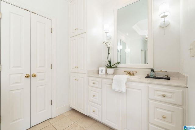 2301 LONGLEAF WAY, Vestavia Hills, AL 35243