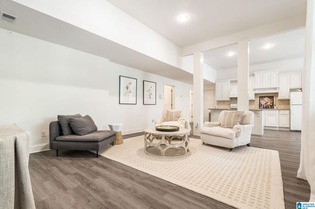 2301 LONGLEAF WAY, Vestavia Hills, AL 35243