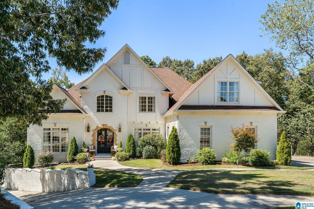 2301 LONGLEAF WAY, Vestavia Hills, AL 35243