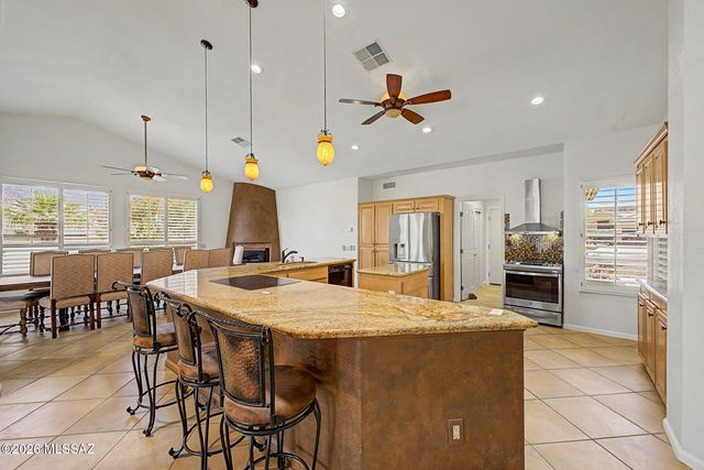 38190 S Par Court, Tucson, AZ 85739