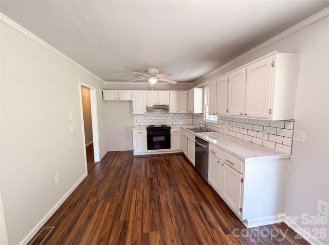 120 Riley Road, Dallas, NC 28034