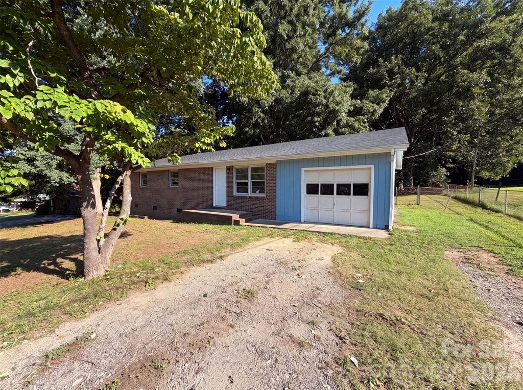 120 Riley Road, Dallas, NC 28034