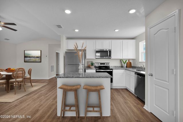 3138 COTTAGE HILL Place, Green Cove Springs, FL 32043