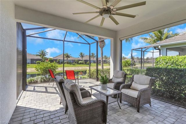 2194 Marquesa CIR, Naples, FL 34112