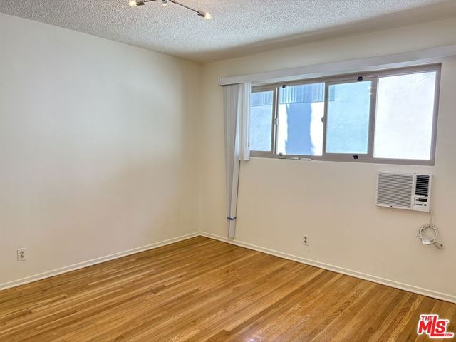 1331 N GARDNER Street 7, Los Angeles, CA 90046