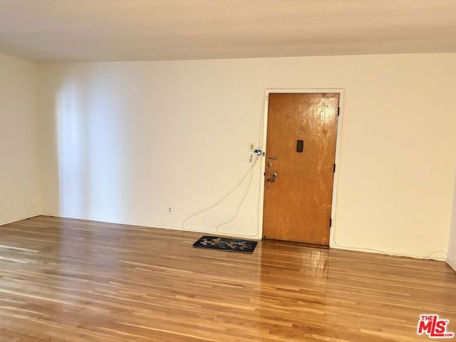 1331 N GARDNER Street 7, Los Angeles, CA 90046