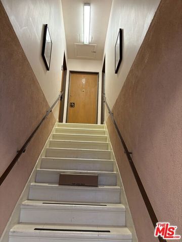 1331 N GARDNER Street 7, Los Angeles, CA 90046