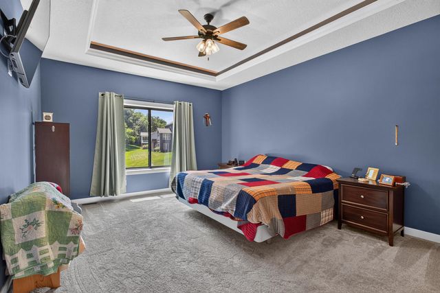 7113 Spring Creek Drive, Bettendorf, IA 52722
